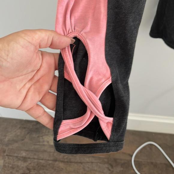 Victoria’s Secret leggings - Picture 2 of 4